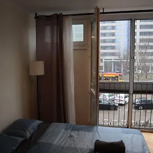 Apartamento Samand, Varsovia